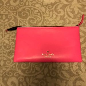 Kate spade carry bag.
